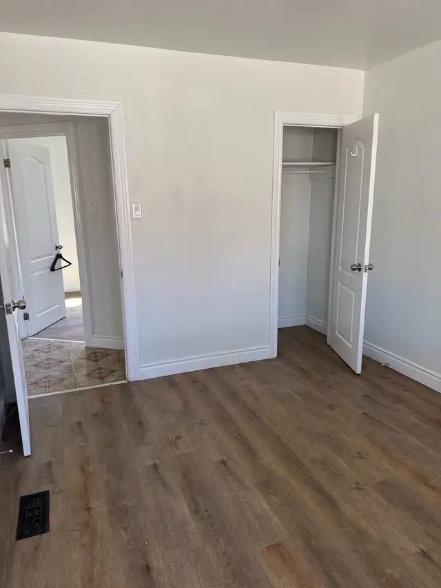 rent house - Photo 6