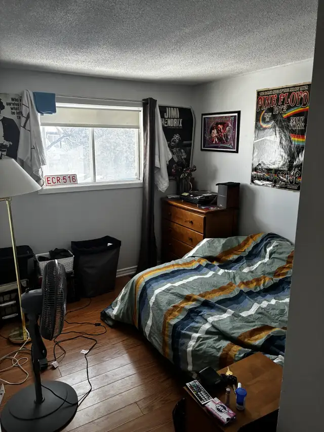 SINGLE FAMILY,2 STORY,3 ROOMS HOME, BASELINE/FISHER, MAY 1, 2026 - Photo 6