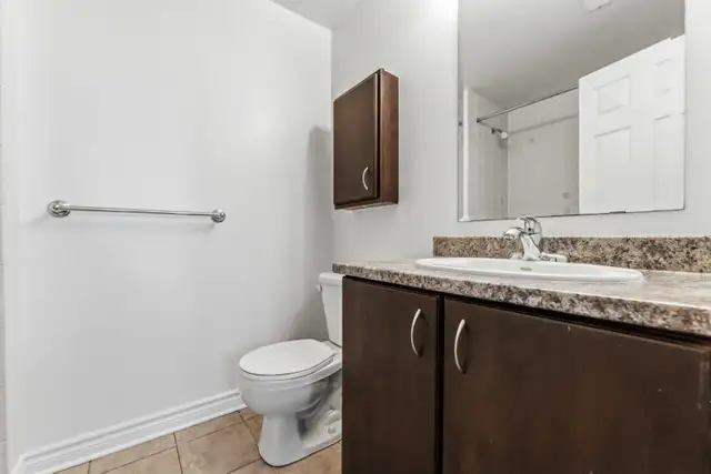 Bright & Functional Condo in Chapman Mills w/ Dual Ensuites - Photo 10