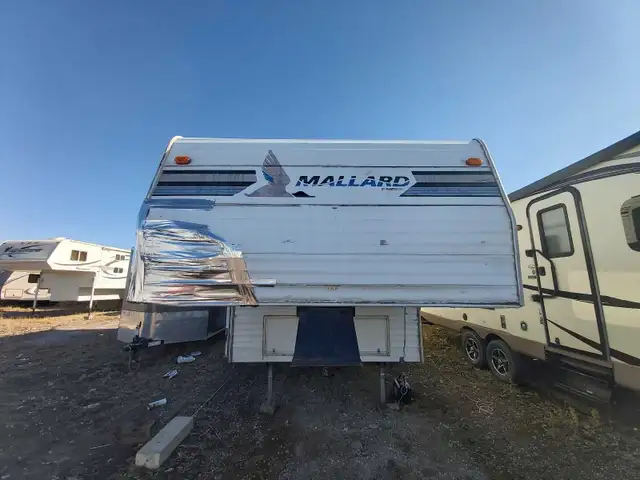 25 ft Fleetwood Mallard bunk model - Photo 10