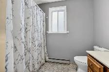 TERREBONNE ! 5 CHAMBRES ET TERRAIN DE 44708 PC! FAITES VITE! - Photo 6