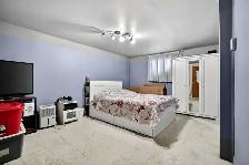 TERREBONNE ! 5 CHAMBRES ET TERRAIN DE 44708 PC! FAITES VITE! - Photo 7