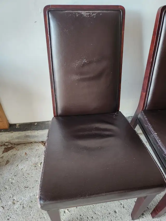 6 Urban Barn Dining Chairs - Brown Leather - Solid Frames - Photo 3