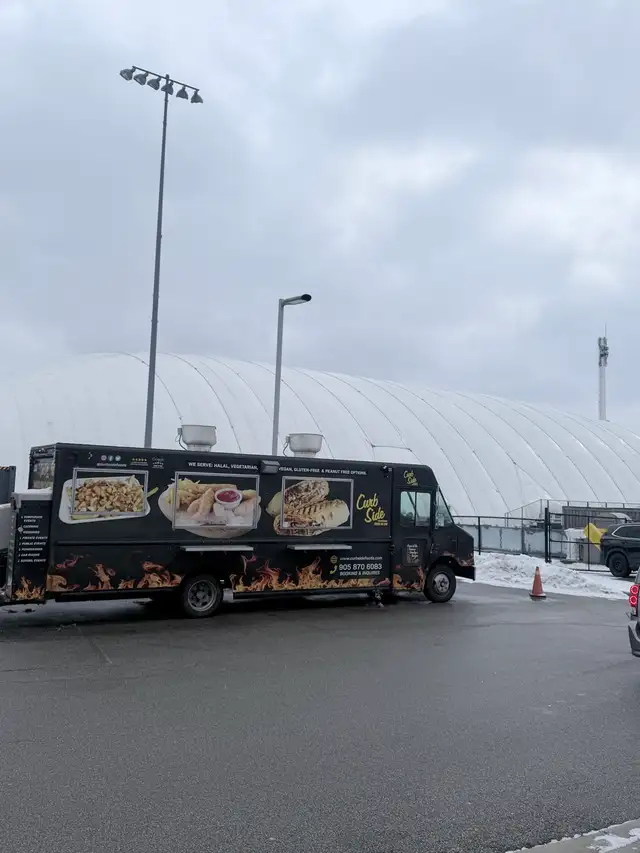 kitchen helper on food truck