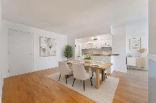 Updated 2-Bed Condo w/ Parking & Balcony Near Downtown Ottawa