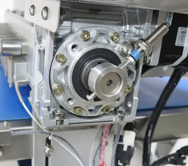 Semi-Auto soft sweets Gummy chocolate pour machine 220v 134097 - Photo 4