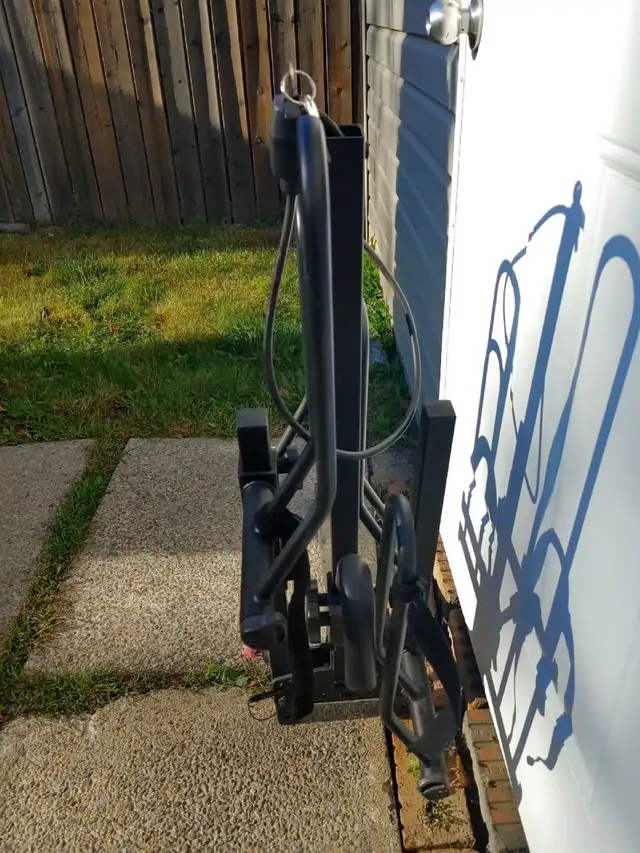 Support SPORTRACK à 2 vélos ( avec clés et cadenas incorporé ) - Photo 5