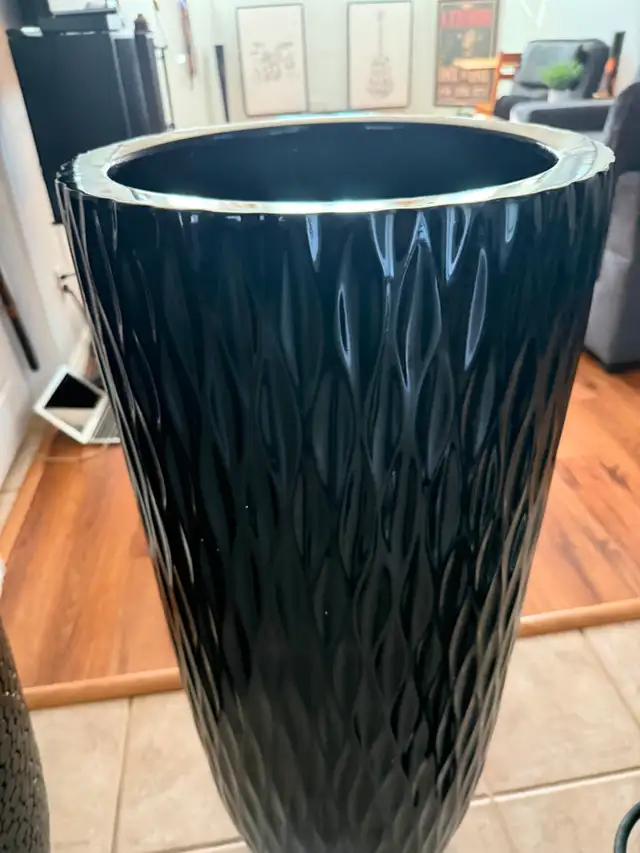 Very large high quality planters - Photo 4