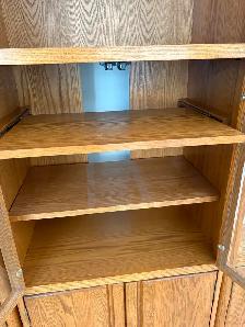 Solid wood wall unit/bookshelf/display case - Photo 5