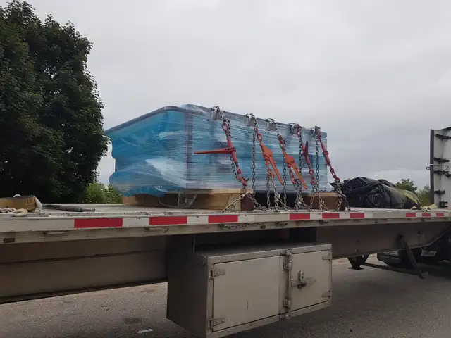 Class one truck driver needed - Photo 2