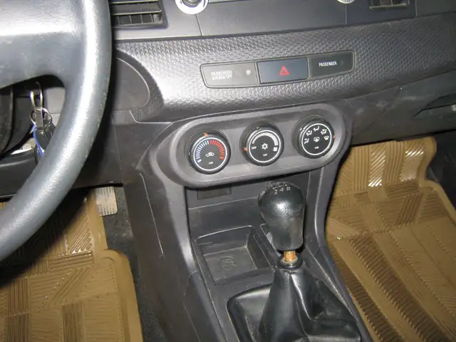 2013 Mitsubishi Lancer DE PETIT BUDGET !! - Photo 10