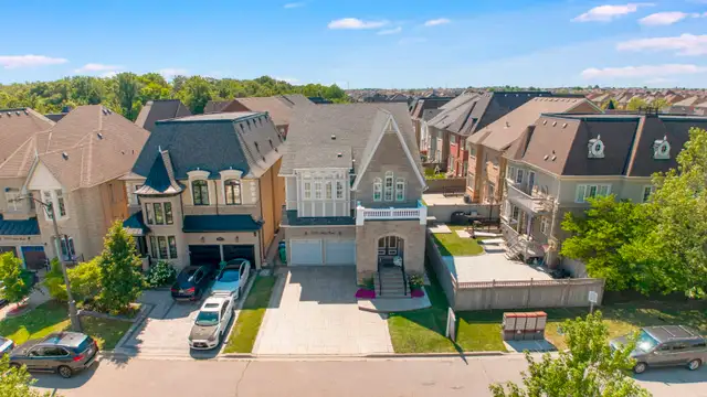 Mississauga Luxury (5,700 Sq Ft   135’ Lot) – Get Info Today