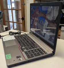 Laptop Fujitsu Lifebook E754 15,6p i7-4600M SSD 256Go DVD HDMI - Photo 3
