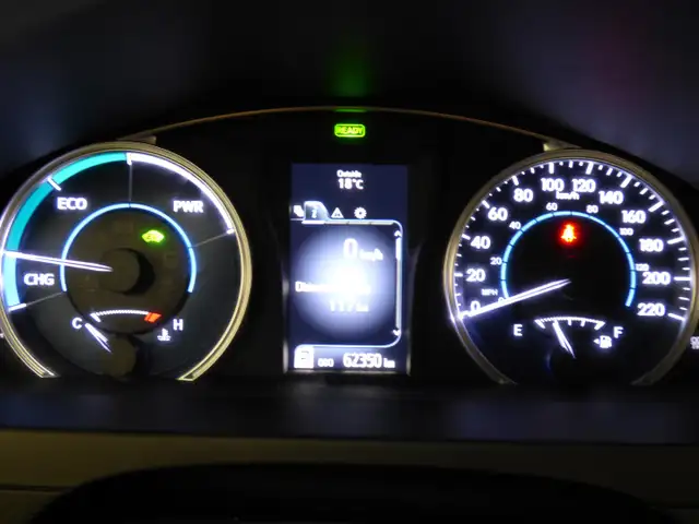 2017 TOYOTA CAMRY HYBRID LE (JAMAIS ACCIDENTÉ, IMPECCABLE!!) - Photo 11