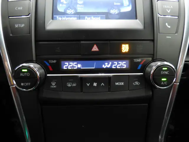 2017 TOYOTA CAMRY HYBRID LE (JAMAIS ACCIDENTÉ, IMPECCABLE!!) - Photo 15