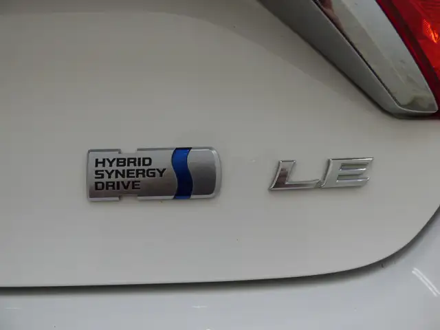 2017 TOYOTA CAMRY HYBRID LE (JAMAIS ACCIDENTÉ, IMPECCABLE!!) - Photo 37