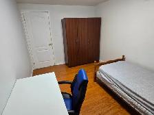 Private Room for Rent / North York / Subway - Photo 2