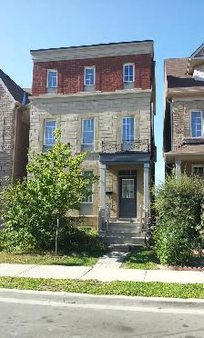 Private Room for Rent / North York / Subway - Photo 9