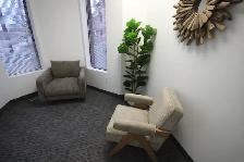 Premium Therapy Room for Rent – Mississauga (Near Square One) - Photo 2