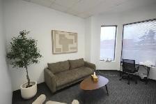 Premium Therapy Room for Rent – Mississauga (Near Square One) - Photo 6