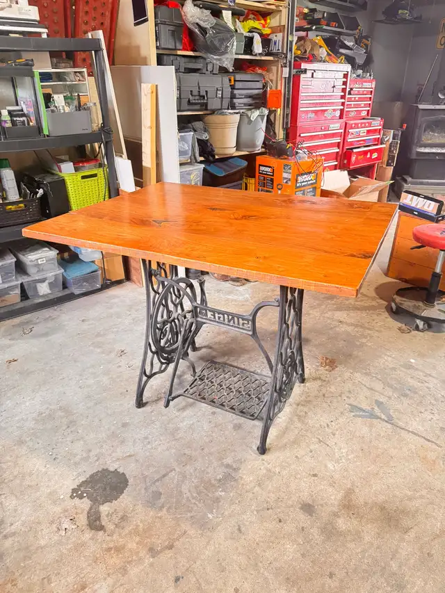 Farmstyle Table on Singer Sewing Machine Base - Photo 3