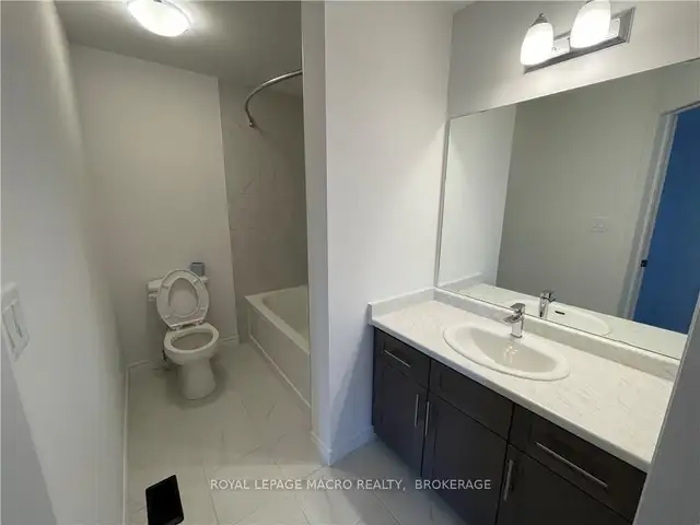 2 rooms available for rent April 10th $700 - Photo 3