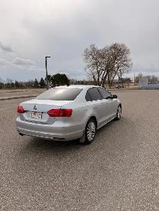 2011 Volkswagen Jetta (Diesel) - Photo 5