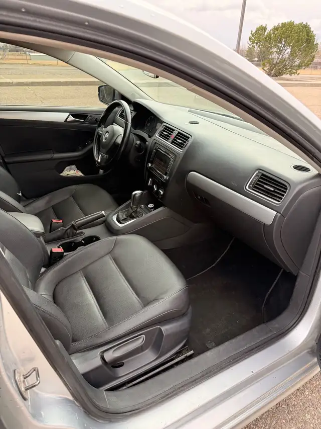 2011 Volkswagen Jetta (Diesel) - Photo 7