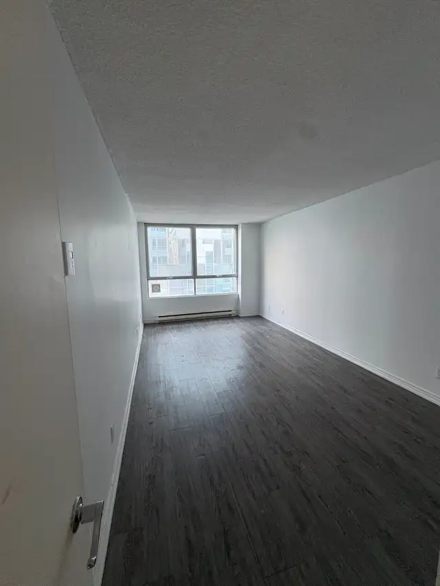 Appartement 3 1/2 disponibles dès maintenant à partir de 1350$ - Photo 3
