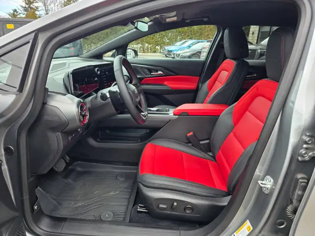 2025 Chevrolet Equinox EV RS - Photo 9