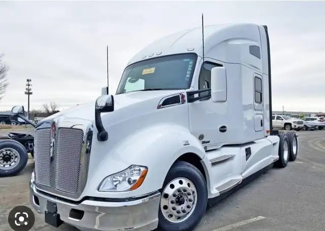 Hiring Class AZ Team Drivers for Canada/USA