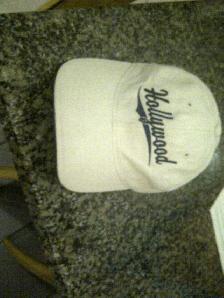 CASQUETTENEUVE D'HOLLYWOOD COTONBLANC AJUSTABLE 20'TOURTETE$5.00 - Photo 3