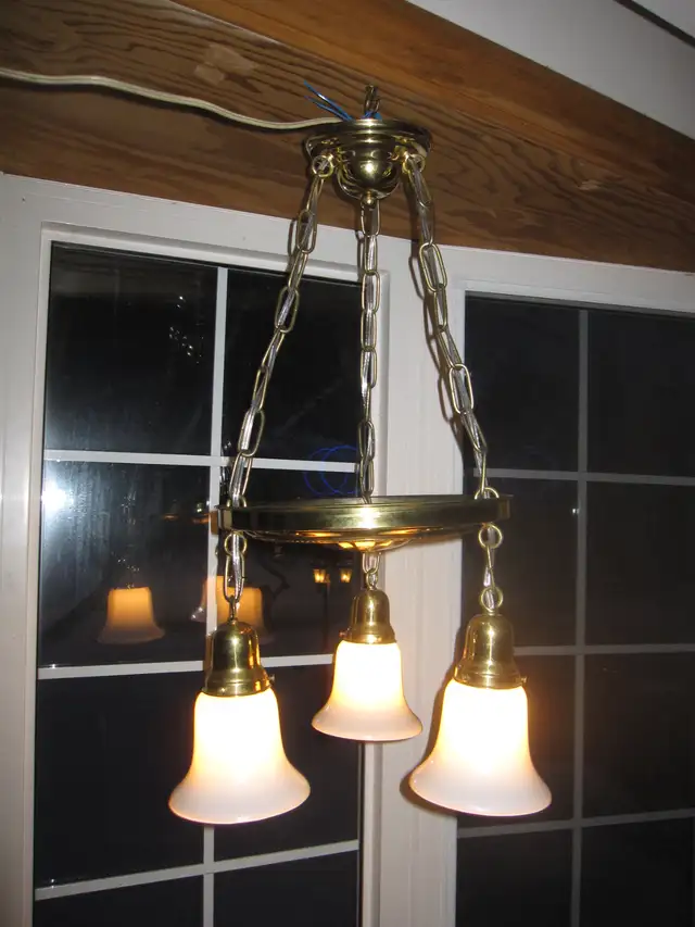 1940s 3 LIGHT BRASS PAN CEILING FIXTURE NEW SOCKETS & REWIRED