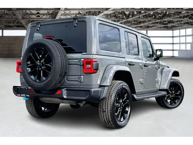 2023 Jeep Wrangler 4xe Sahara PHEV | Leather | NAV | Alpine | LE - Photo 2