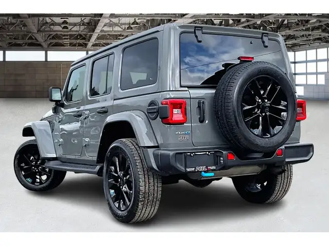 2023 Jeep Wrangler 4xe Sahara PHEV | Leather | NAV | Alpine | LE - Photo 12