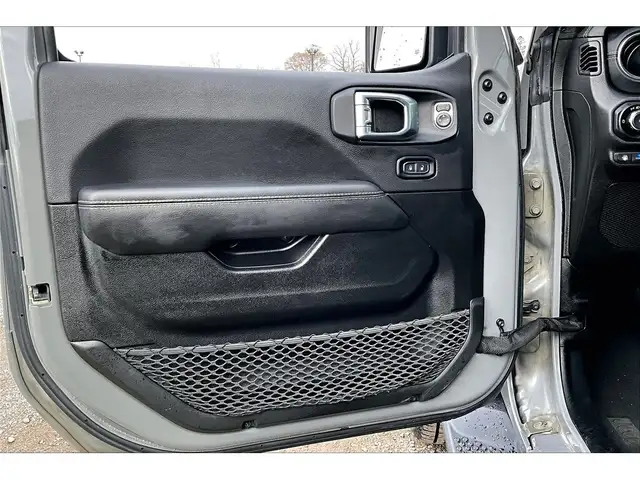 2023 Jeep Wrangler 4xe Sahara PHEV | Leather | NAV | Alpine | LE - Photo 17