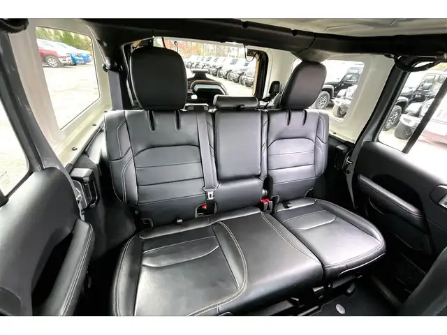2023 Jeep Wrangler 4xe Sahara PHEV | Leather | NAV | Alpine | LE - Photo 26