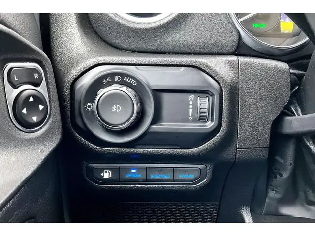 2023 Jeep Wrangler 4xe Sahara PHEV | Leather | NAV | Alpine | LE - Photo 30