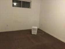 basement for rent - Photo 8