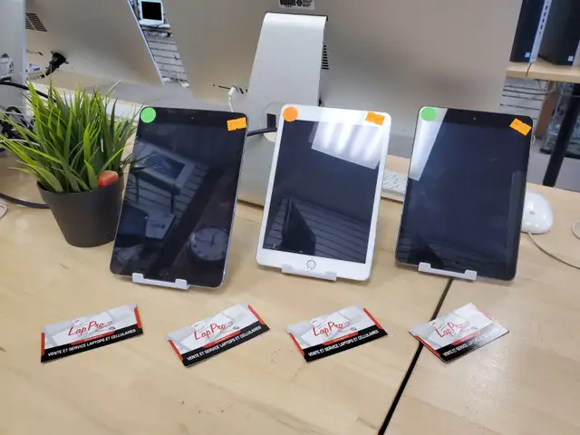 Ipad 7 32G/128G Parfait Condition 219$