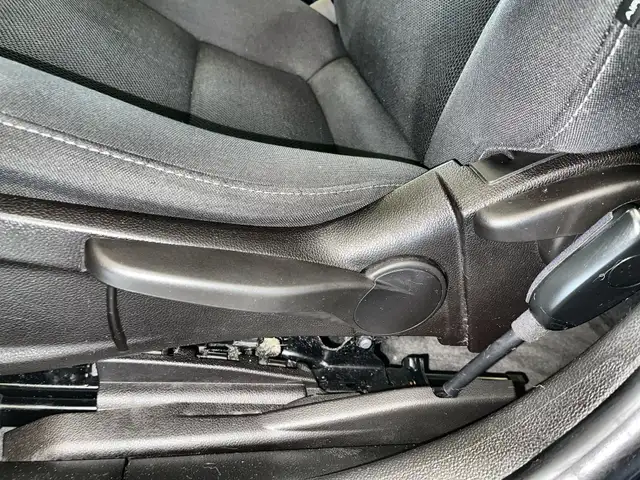 2016 Chevrolet Cruze Limited LT Turbo - Photo 20