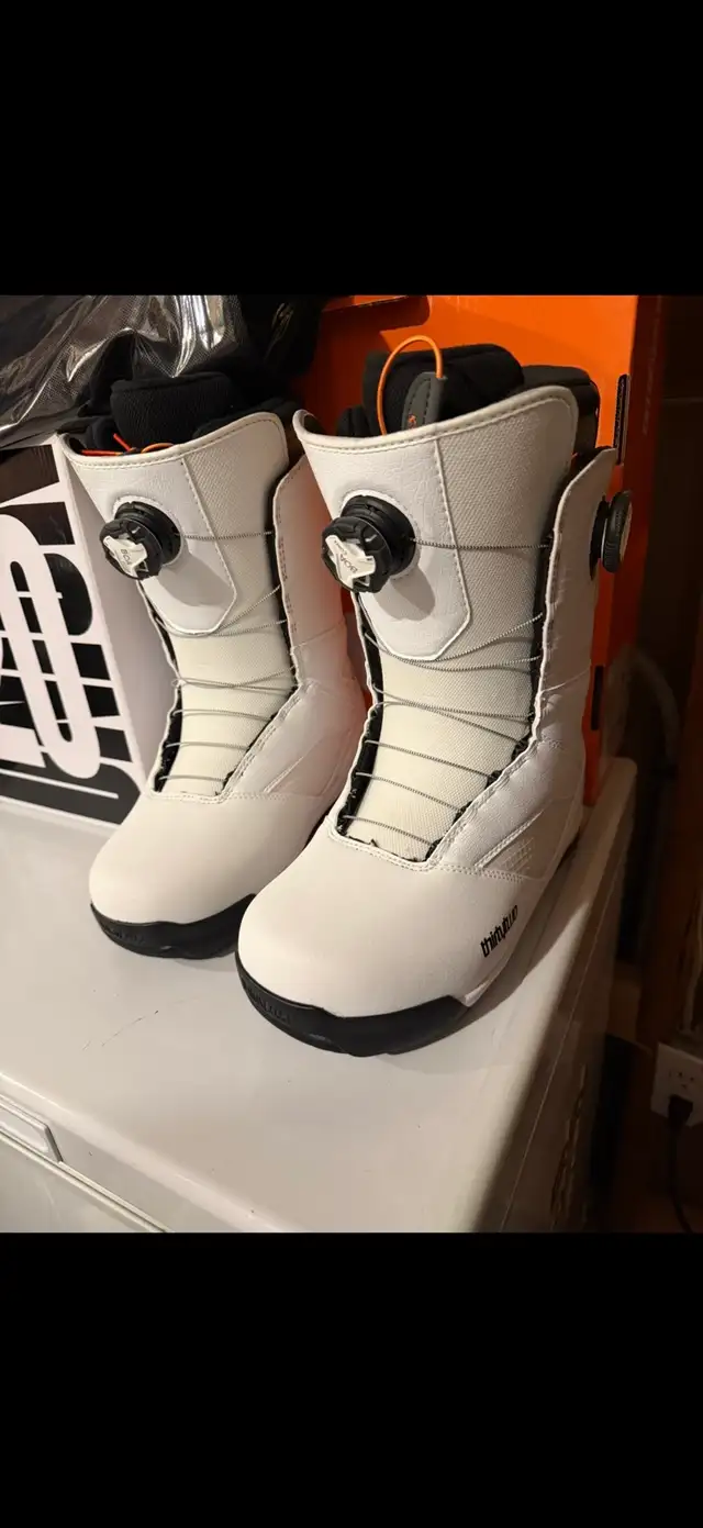 men’s snowboard - Photo 2