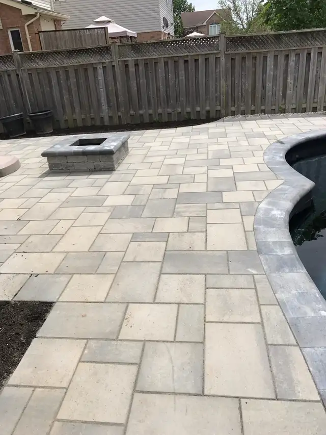 looking for workers/partner with truck for landscaping - Photo 5