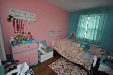 Main Floor Apartment for Lease – Available June 1, 2026 - $2100: - Photo 4