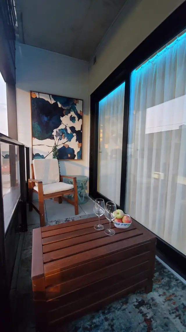 Fully Furnished Studio  |  $1,500 | Griffintown - TOUT INCLUS - Photo 5