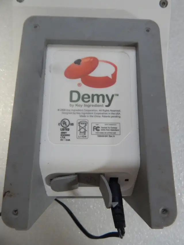 DEMY, Touch Screen Electronic Recipe Holder - Photo 2