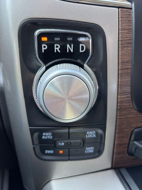 2017 RAM 1500 LARAMIE  ONE OWNER  CLEAN CARFAX - Photo 21