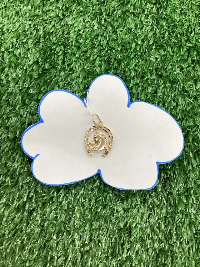 breloque en or fer à cheval - Photo 2