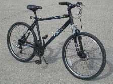 ALUMINUM 26' IRONHORSE ESTATE 21 SPD, DISC BRAKES & SUSPENSION!