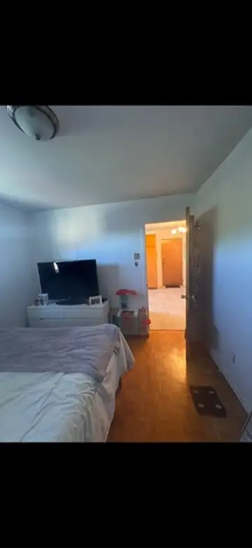 Pointe-aux-trembles beau grand 3 1/2 ET 4 1/2 situé à lÉtage - Photo 5